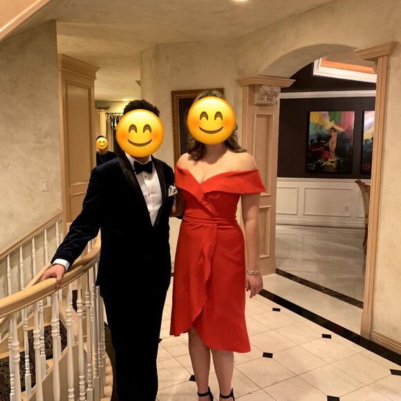 Bardot Bella Tulip Hem Dress - Picture 2 of 2